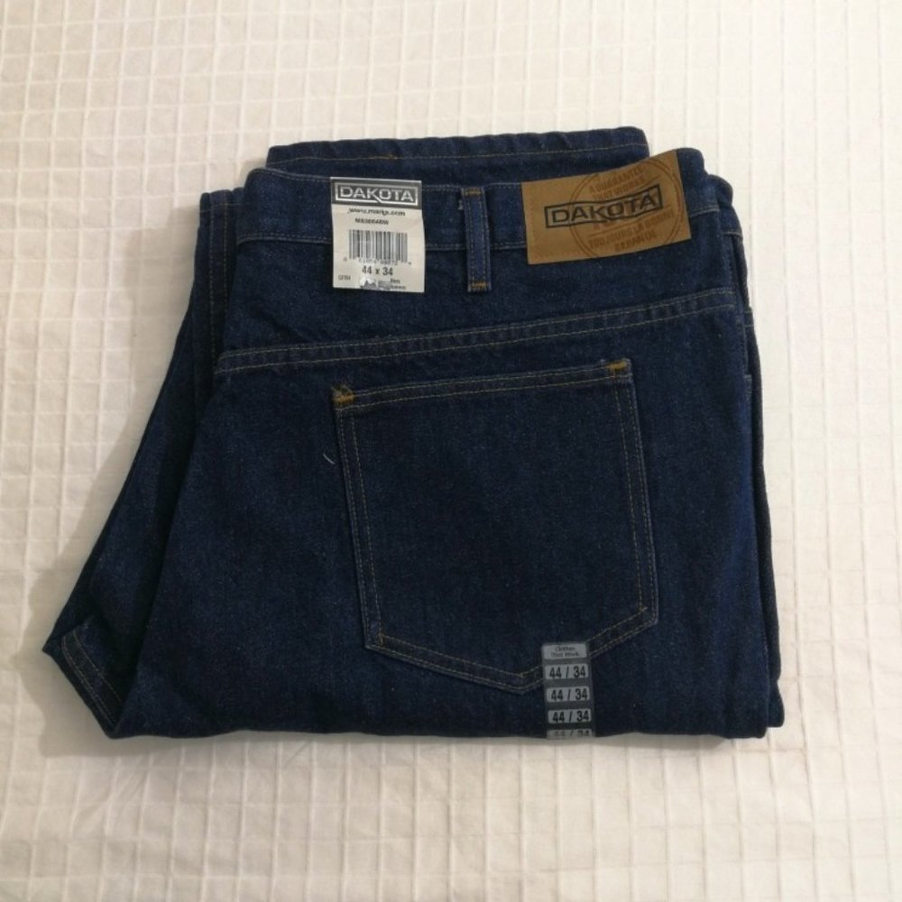 Dakota jeans. Men's size 44/34. New with tags still on.